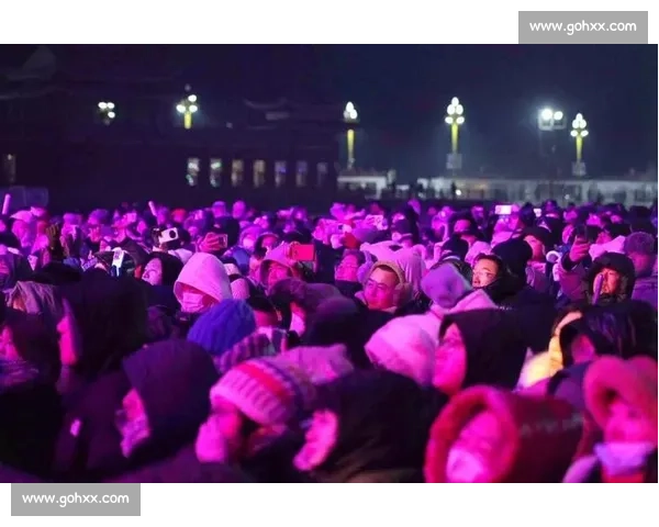 热度拉满全网围观这场现象级爆款的诞生与狂欢时刻幕后故事全纪录